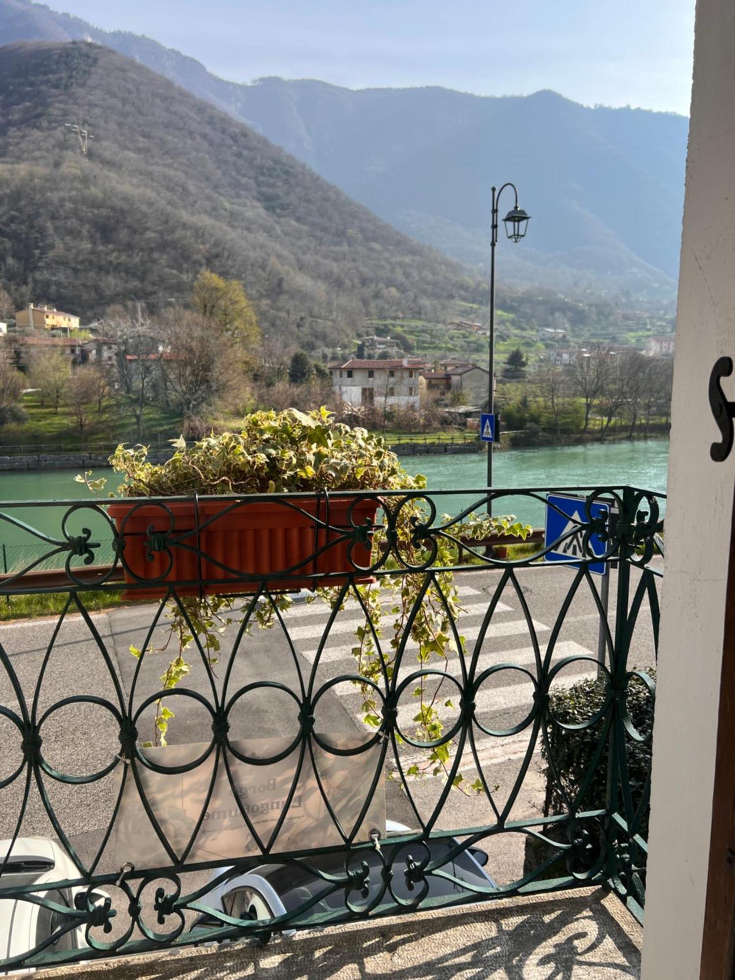 Borgo Lungofiume B&B Valbrenta Luaran gambar